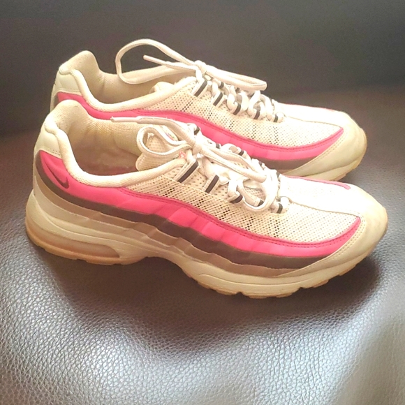 SOLD!! RARE Nike Air Max 95 Zen Sneakers - Size 9 - Picture 1 of 10